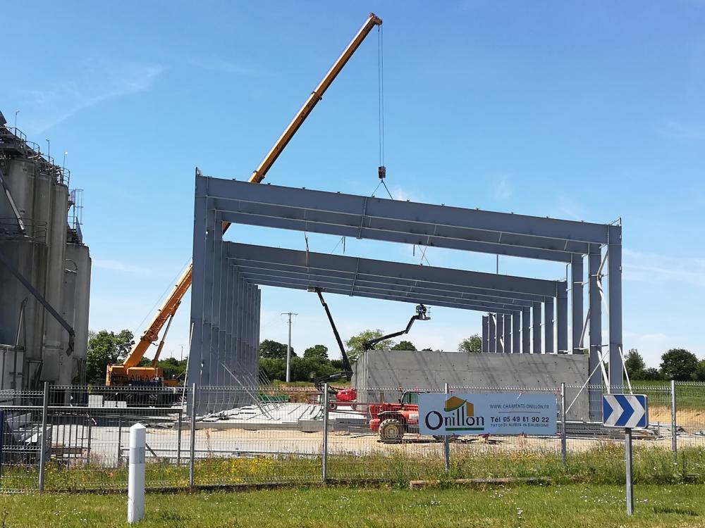 charpente-onillon_batiment-industriel-2019-1571-m2-les-cerqueux-49-3 charpente-onillon_batiment-industriel-2019-1571-m2-les-cerqueux-49-3