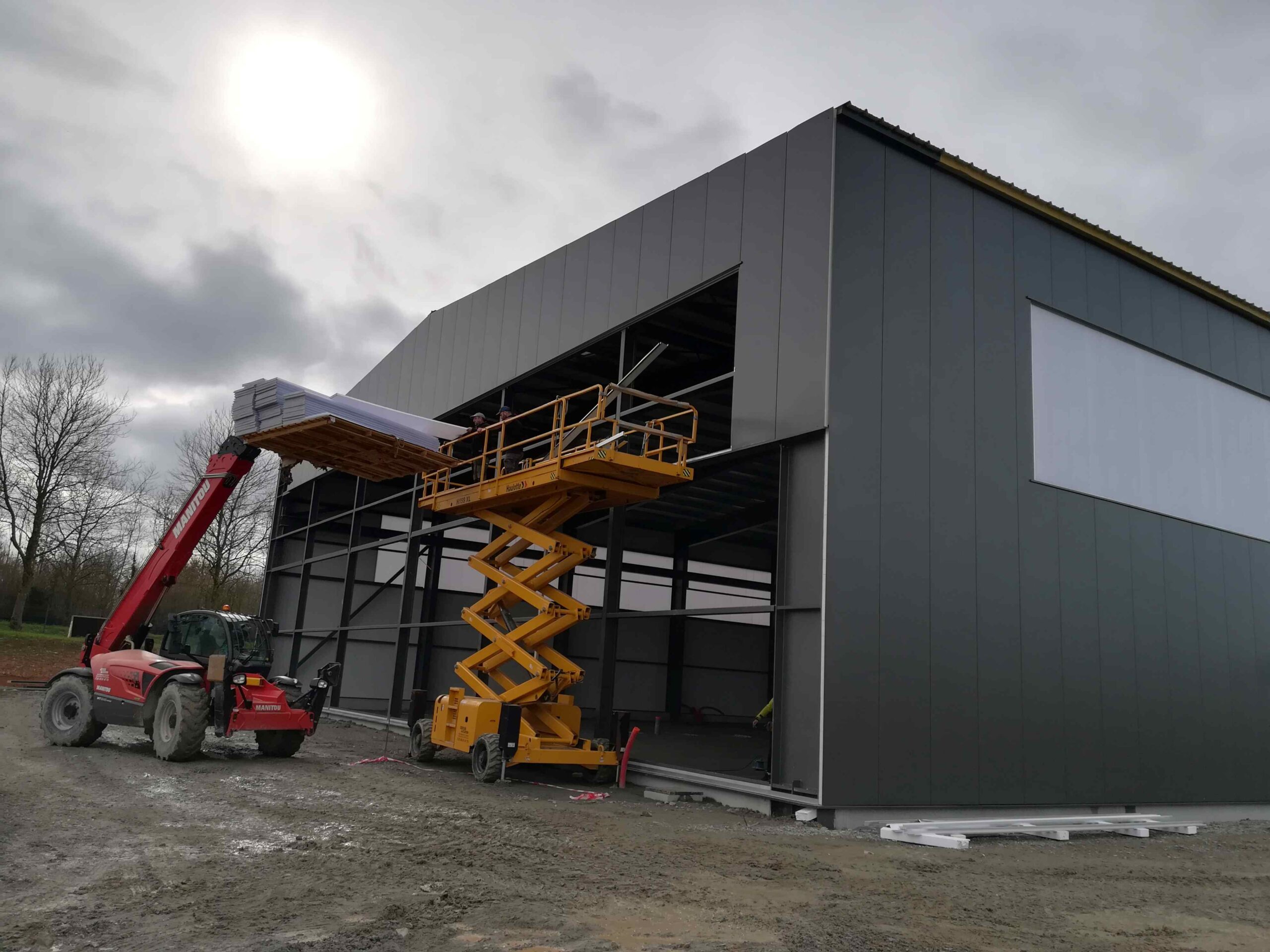 charpente-onillon_ext-bat-indus-1355-m2-la-foret-sur-sevre-79-2024-6 charpente-onillon_ext-bat-indus-1355-m2-la-foret-sur-sevre-79-2024-6