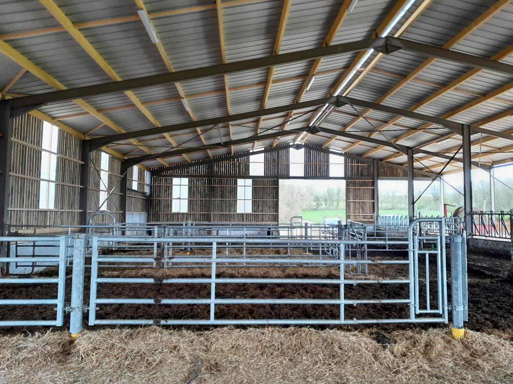 charpente-onillon_stabulation-photovoltaique-1060-m2-2024-montravers-79-4 charpente-onillon_stabulation-photovoltaique-1060-m2-2024-montravers-79-4