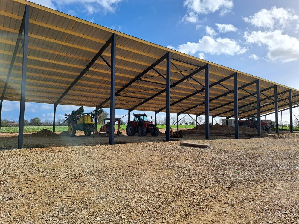 charpente-onillon_stockage-photovoltaique-1635-m2-2023-Moulins-3 charpente-onillon_stockage-photovoltaique-1635-m2-2023-Moulins-3