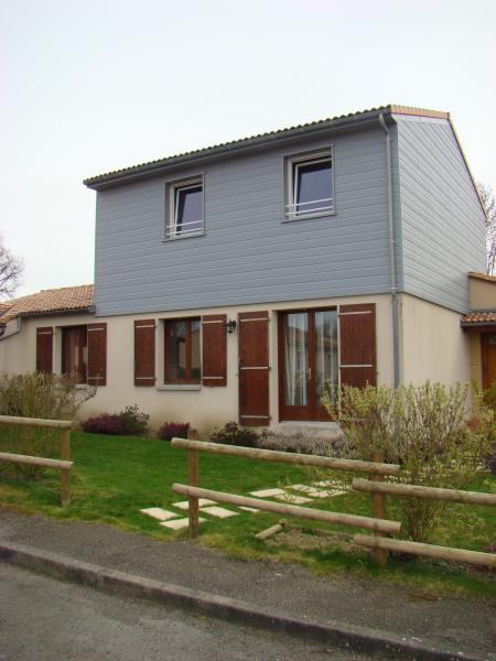 Surélévation La Chapelle Saint Laurent (79)