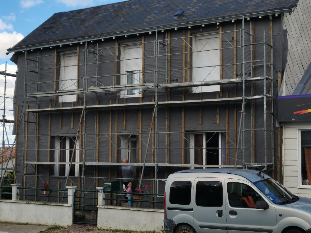 charpente-onillon_isolation-par-exterieur-la-Chapelle-St-Laurent-79-2022-3 charpente-onillon_isolation-par-exterieur-la-Chapelle-St-Laurent-79-2022-3