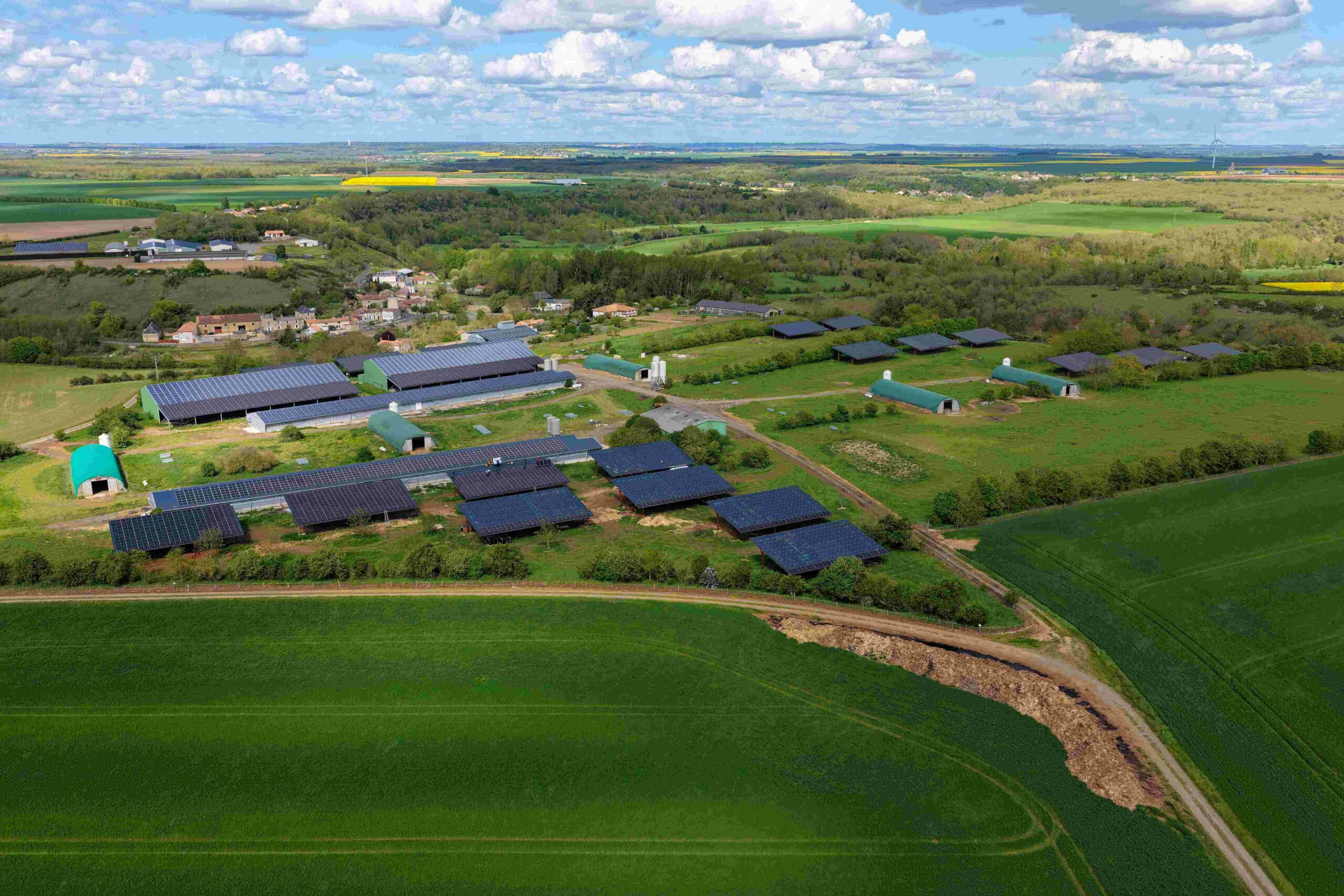 Ombrières - rénovation - neuf photovoltaïque St Généroux (2018 à 2026 ...