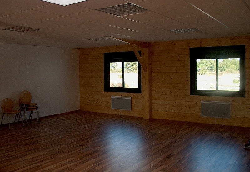 Bureaux en bois (2006) 190 m² sur 2 niveaux - Bressuire (79) | 