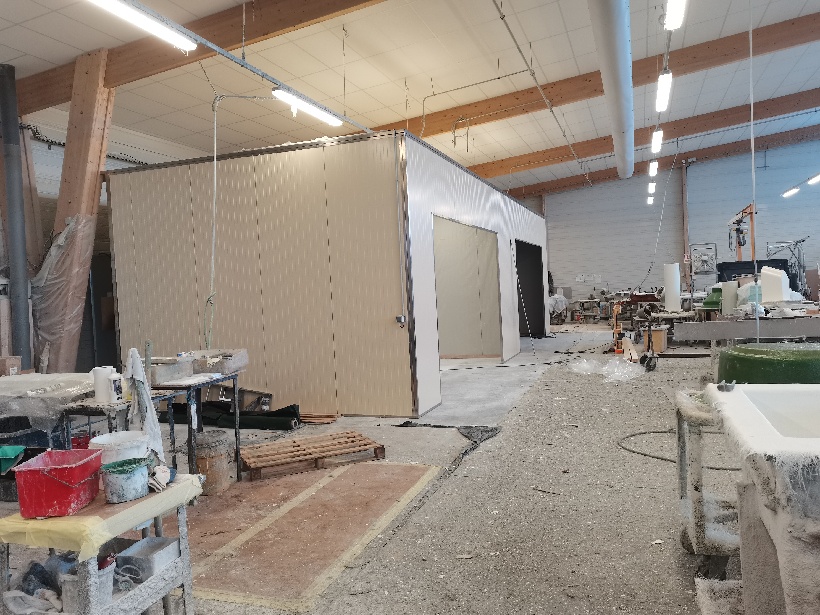 Création d'une cabine de peinture (2021) 58 m² - Nueil les Aubiers (79) | 