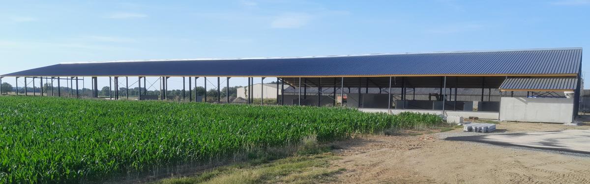 Stabulation avec photovoltaïque (2022) 2520 m² - La Petite Boissière (79) | 